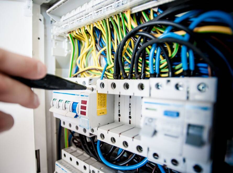 mise en conformité électrique Celles