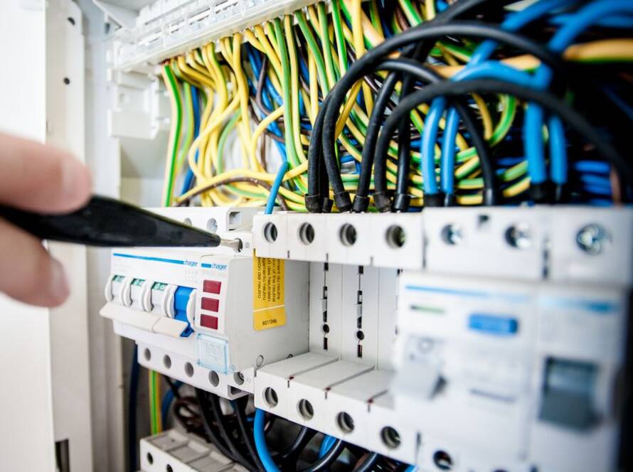 Parafoudre à Dottignies dans un tableau électrique, protection contre les surtensions